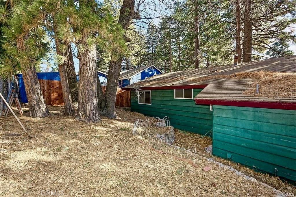 2524 Spring Drive Running Springs, CA 92382 - Photo 8 of 9