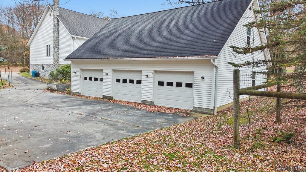 581 Saddle Club Road Windber, PA 15963 - Photo 10 of 52