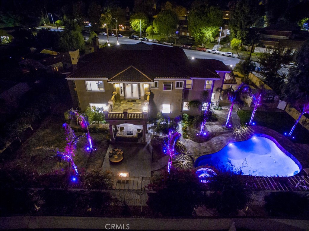 10062 Valley Cir Boulevard Chatsworth, CA 91311 - Photo 4 of 35