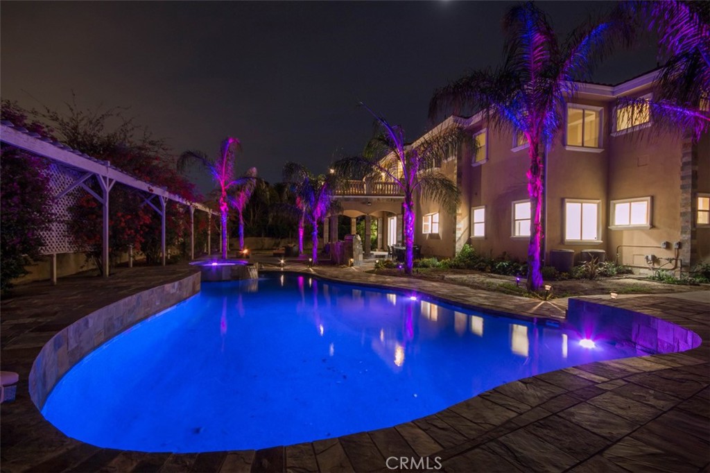 10062 Valley Cir Boulevard Chatsworth, CA 91311 - Photo 5 of 35 a view of swimming pool with outdoor seating