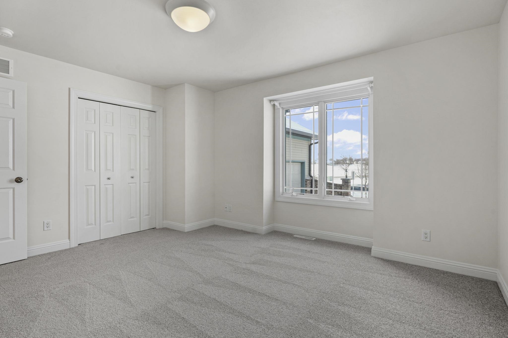 9106 Waterside Street Middleton, WI 53562 - Photo 24 of 36