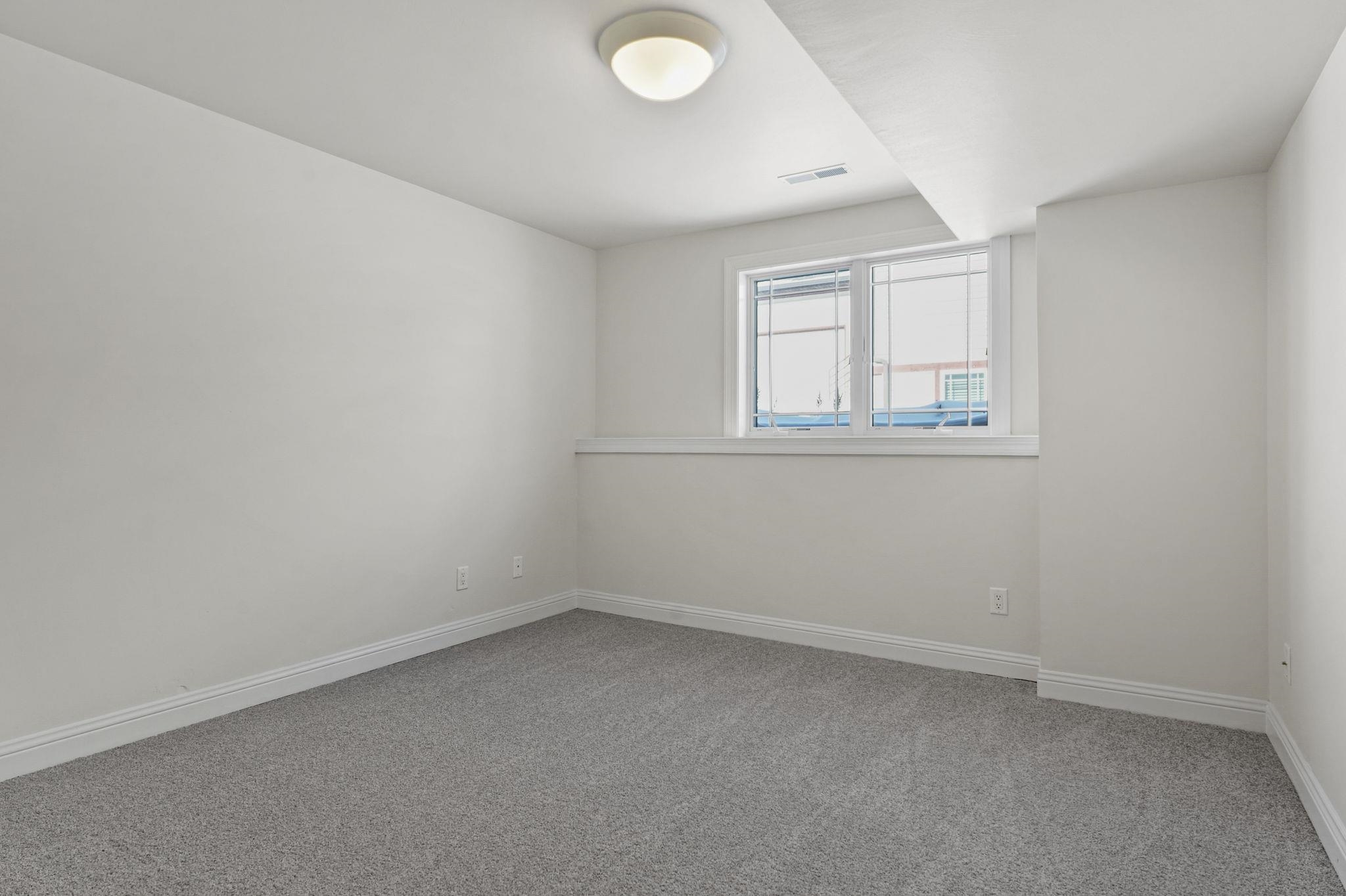 9106 Waterside Street Middleton, WI 53562 - Photo 32 of 36