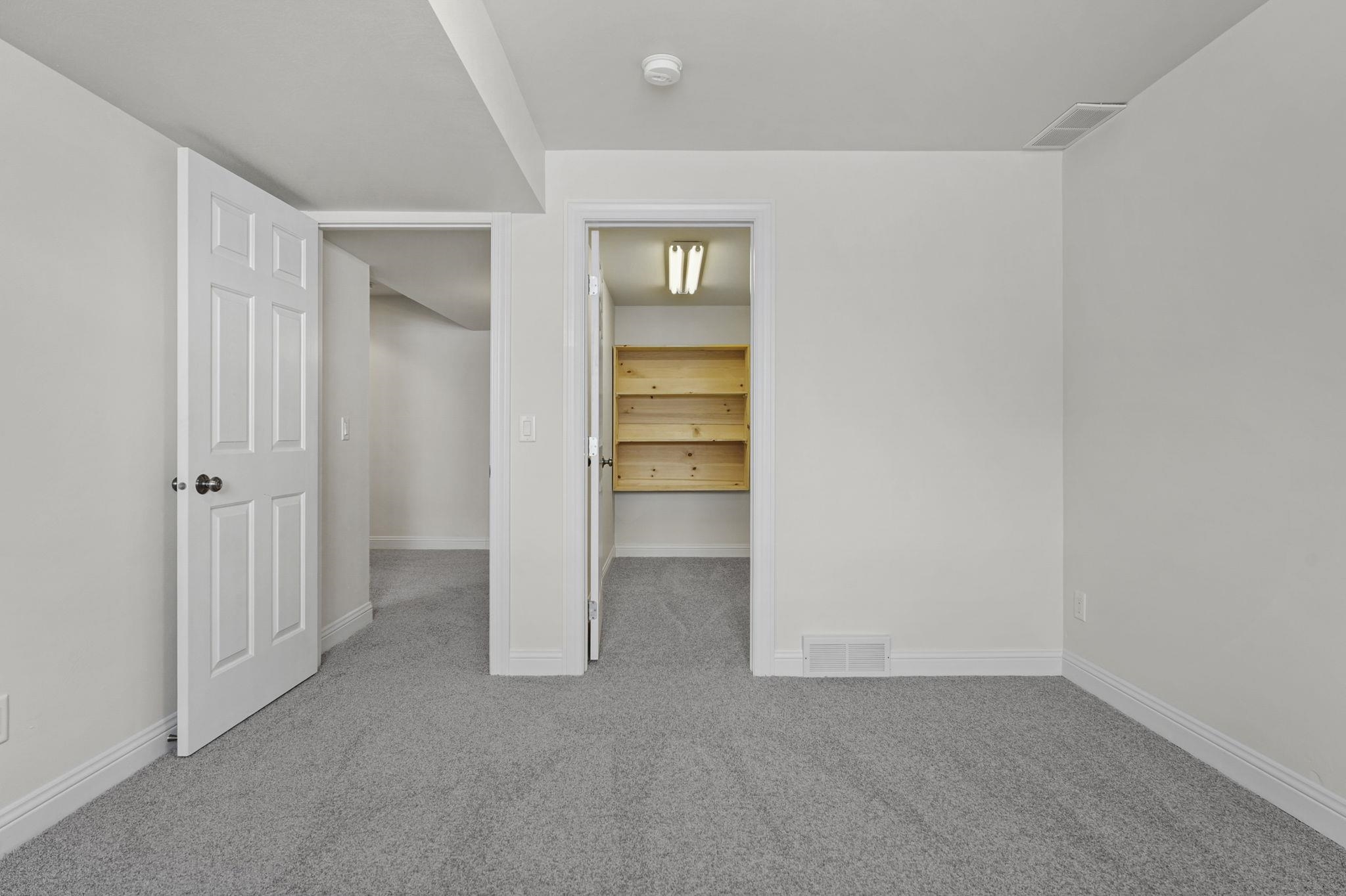 9106 Waterside Street Middleton, WI 53562 - Photo 33 of 36