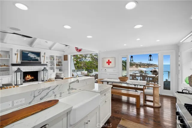 $9,995,000 | 31889 Circle Drive, Laguna Beach, CA 92651