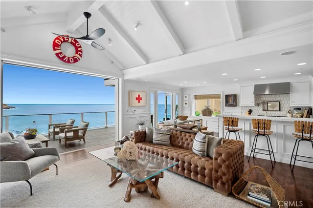 $9,995,000 | 31889 Circle Drive, Laguna Beach, CA 92651