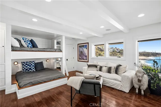 $9,995,000 | 31889 Circle Drive, Laguna Beach, CA 92651