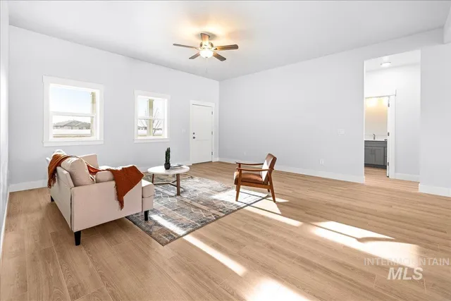 $450,000 | 2173 Austin Way, Fruitland, ID 83619