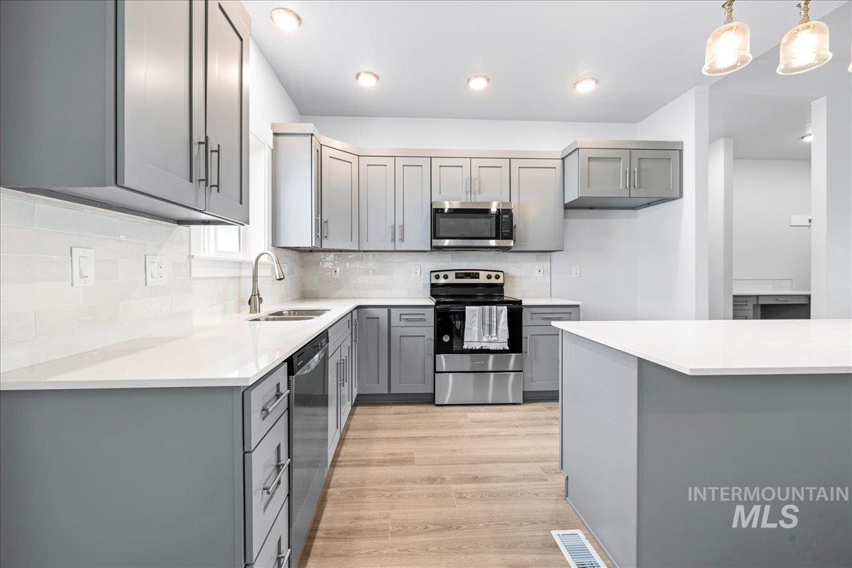 2173 Austin Way Fruitland, ID 83619 - Photo 15 of 41