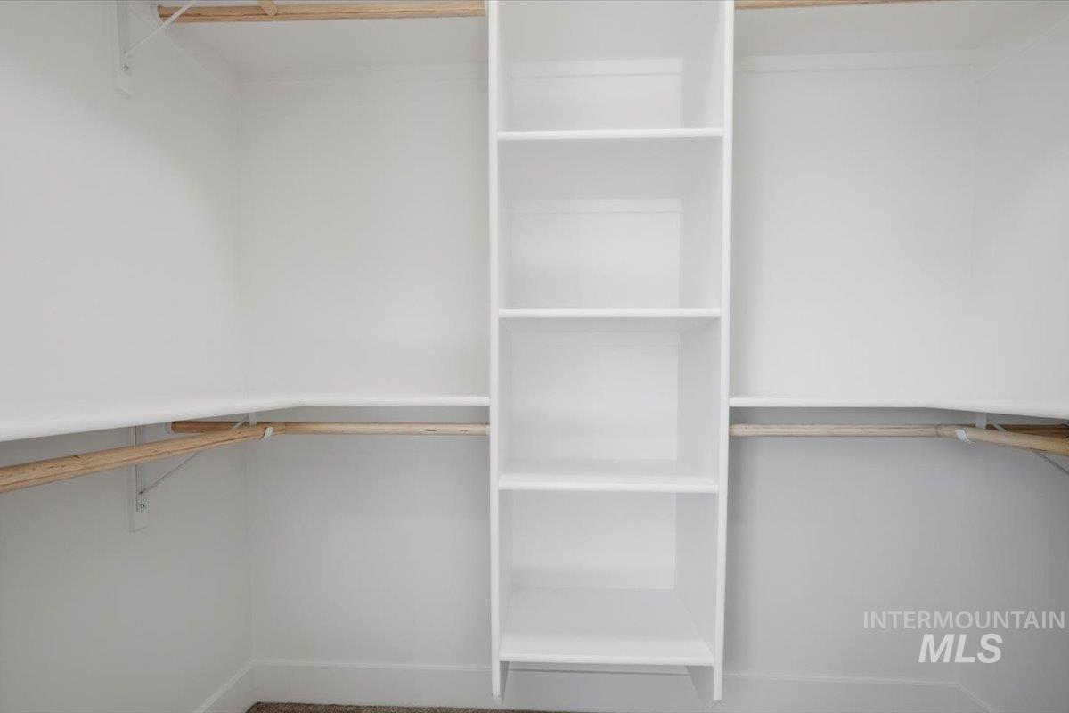 2173 Austin Way Fruitland, ID 83619 - Photo 17 of 28 View of walk in closet