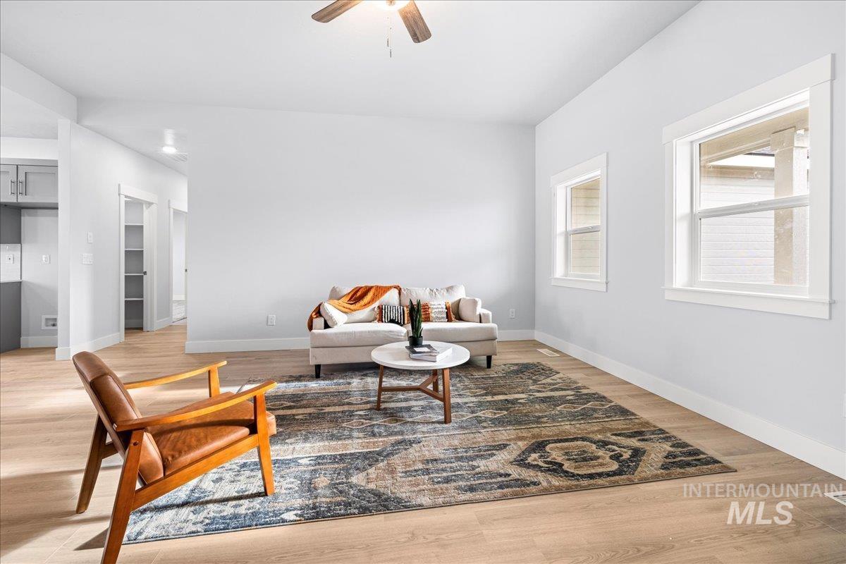 2173 Austin Way Fruitland, ID 83619 - Photo 7 of 41