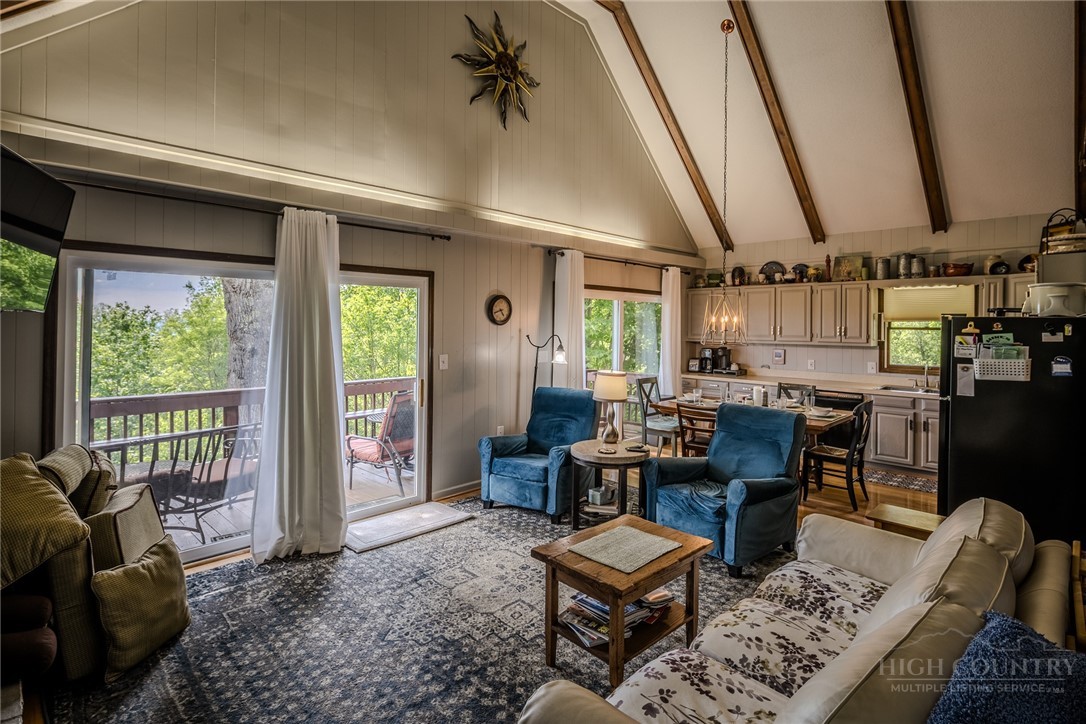 905 Harley Perry Road Zionville, NC 28698 - Photo 11 of 48