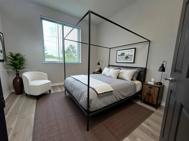 $649,000 | 2142 Van Buren Street, Unit 501, Hollywood, FL 33020