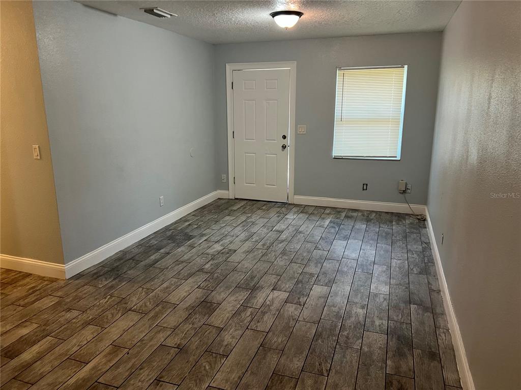 920 Maydell Drive, Unit B Tampa, FL 33619 - Photo 3 of 7