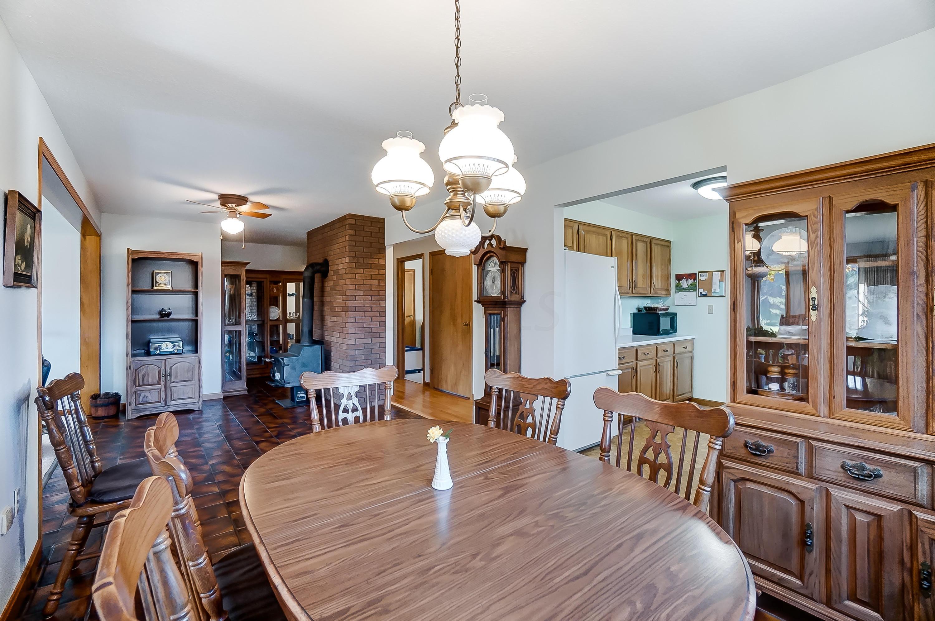 5233 Porter Road Northeast Newark, OH 43055 - Photo 13 of 40
