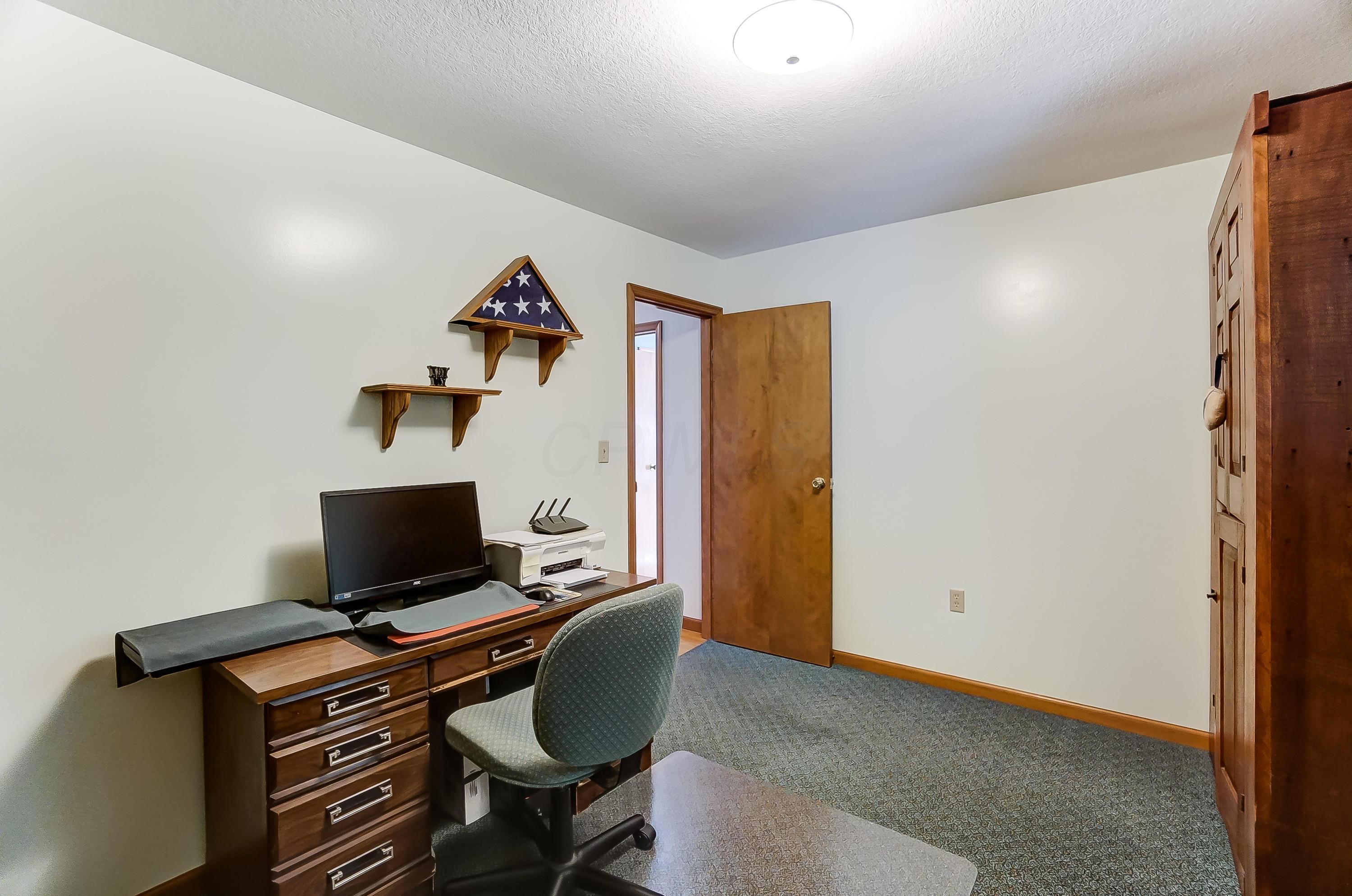5233 Porter Road Northeast Newark, OH 43055 - Photo 28 of 40