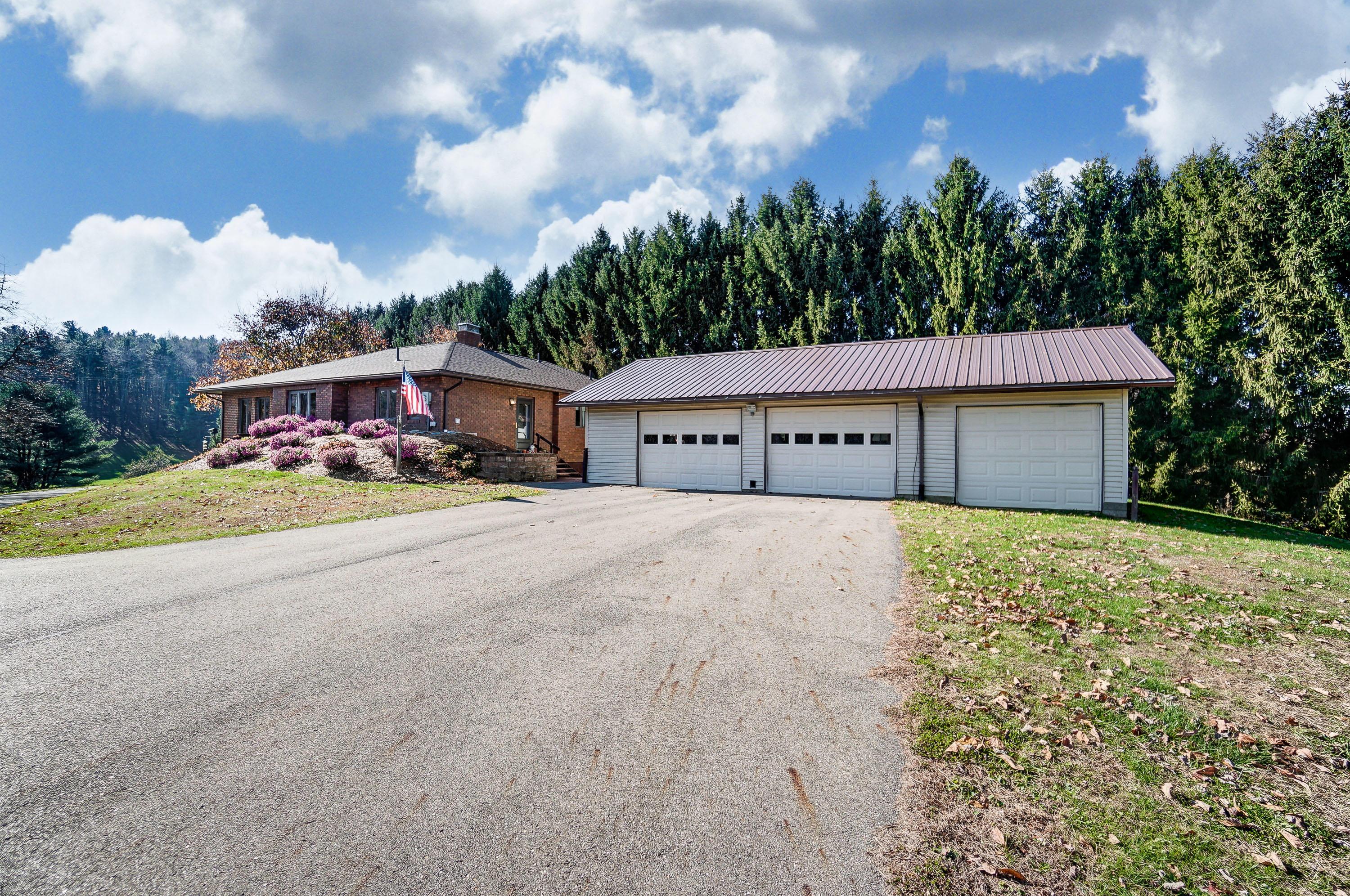 5233 Porter Road Northeast Newark, OH 43055 - Photo 4 of 40
