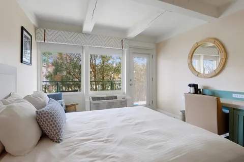 $119,500 | 269 Fontana Boulevard, Unit 2663, Fontana, WI 53125