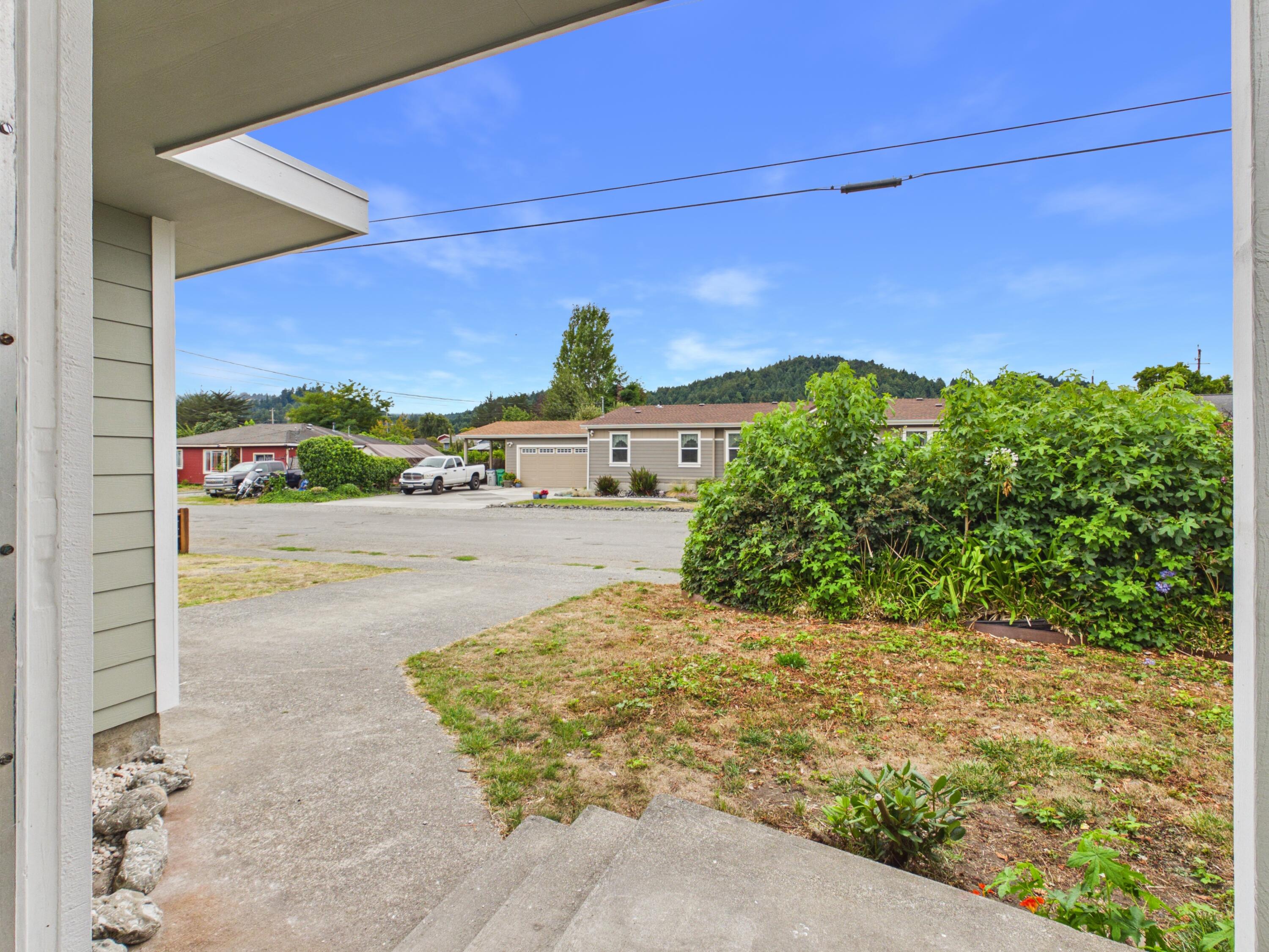 680 Gunnerson Lane Rio Dell, CA 95562 - Photo 43 of 45 Gallery Image 43
