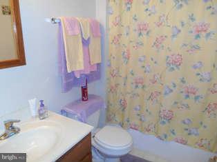 15509 Broadfording Road Clear Spring, MD 21722 - Photo 7 of 25 Bath