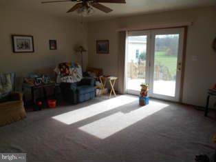 15509 Broadfording Road Clear Spring, MD 21722 - Photo 9 of 25 Family Room