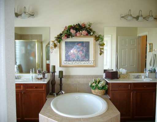 2464 Devotion Ridge Drive Henderson, NV 89052 - Photo 7 of 8 Master Bath/Spa.