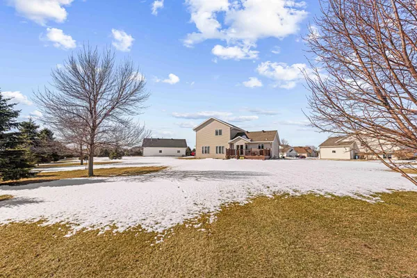 $624,500 | 722 42 Avenue South, Moorhead, MN 56560