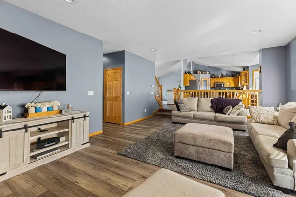 $624,500 | 722 42 Avenue South, Moorhead, MN 56560