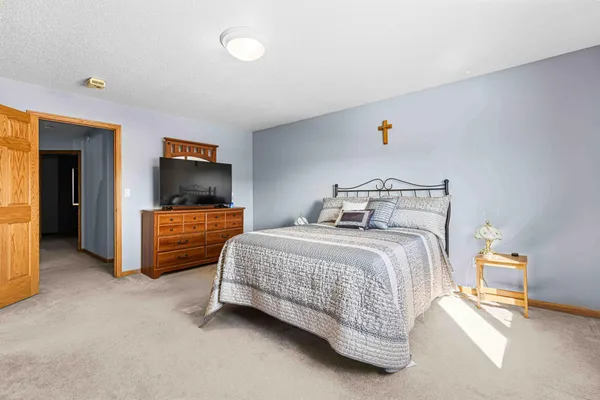 $624,500 | 722 42 Avenue South, Moorhead, MN 56560