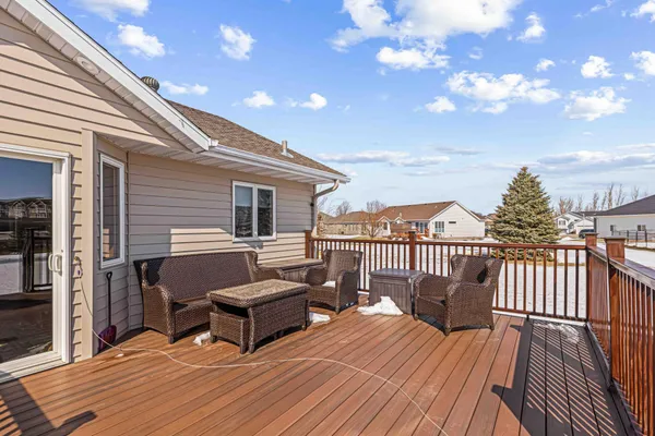 $624,500 | 722 42 Avenue South, Moorhead, MN 56560