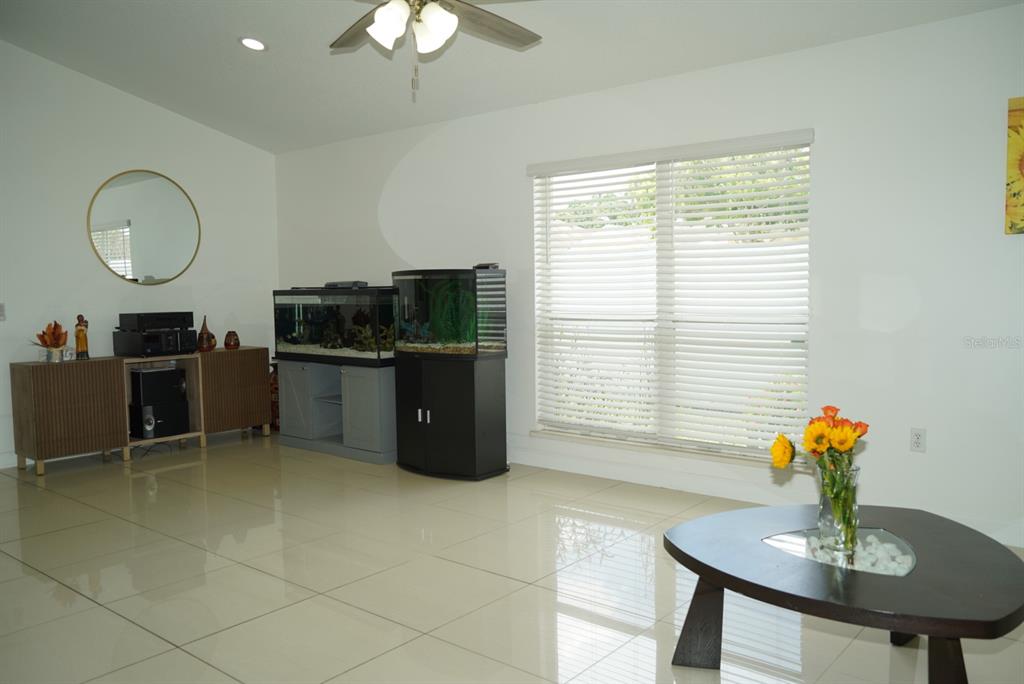 3244 Heron's Point Circle Kissimmee, FL 34741 - Photo 7 of 32