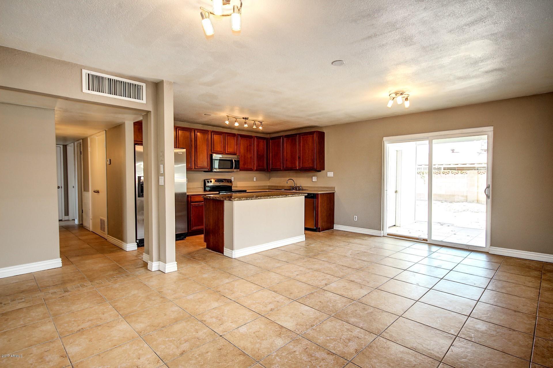 3608 West Lawrence Road Phoenix, AZ 85019 - Photo 8 of 27 0026-Lawrence (5)