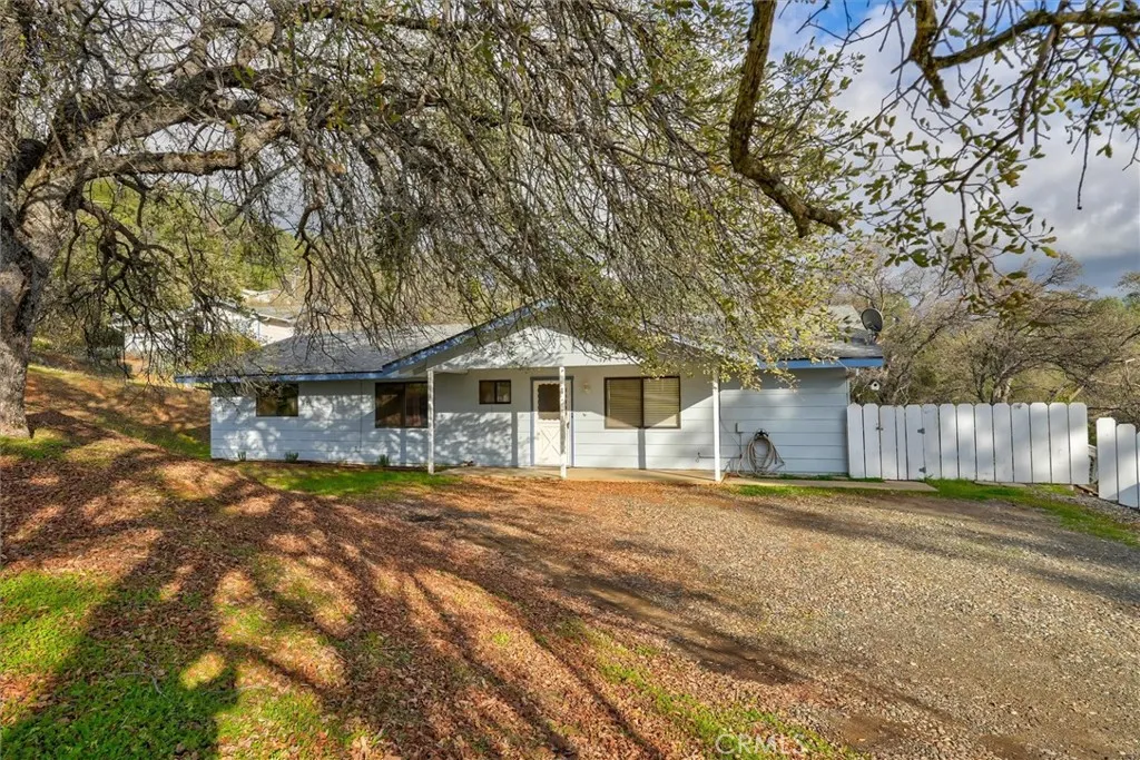 5060 Mykleoaks Road Mariposa, CA 95338 - Photo 3 of 63 Main Home