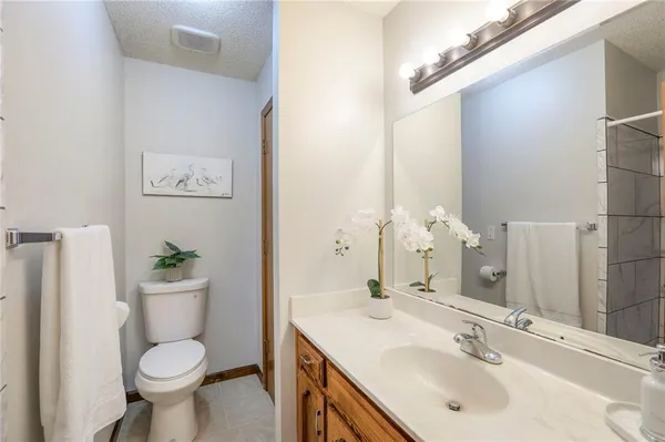 $499,000 | 13512 East 198th Street, Peculiar, MO 64078