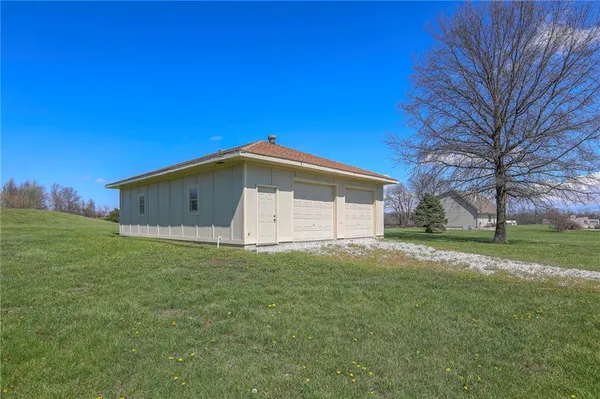 $499,000 | 13512 East 198th Street, Peculiar, MO 64078