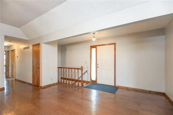 $499,000 | 13512 East 198th Street, Peculiar, MO 64078