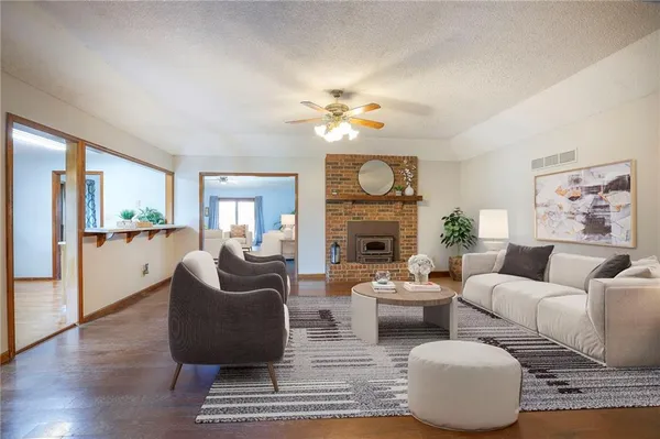 $499,000 | 13512 East 198th Street, Peculiar, MO 64078