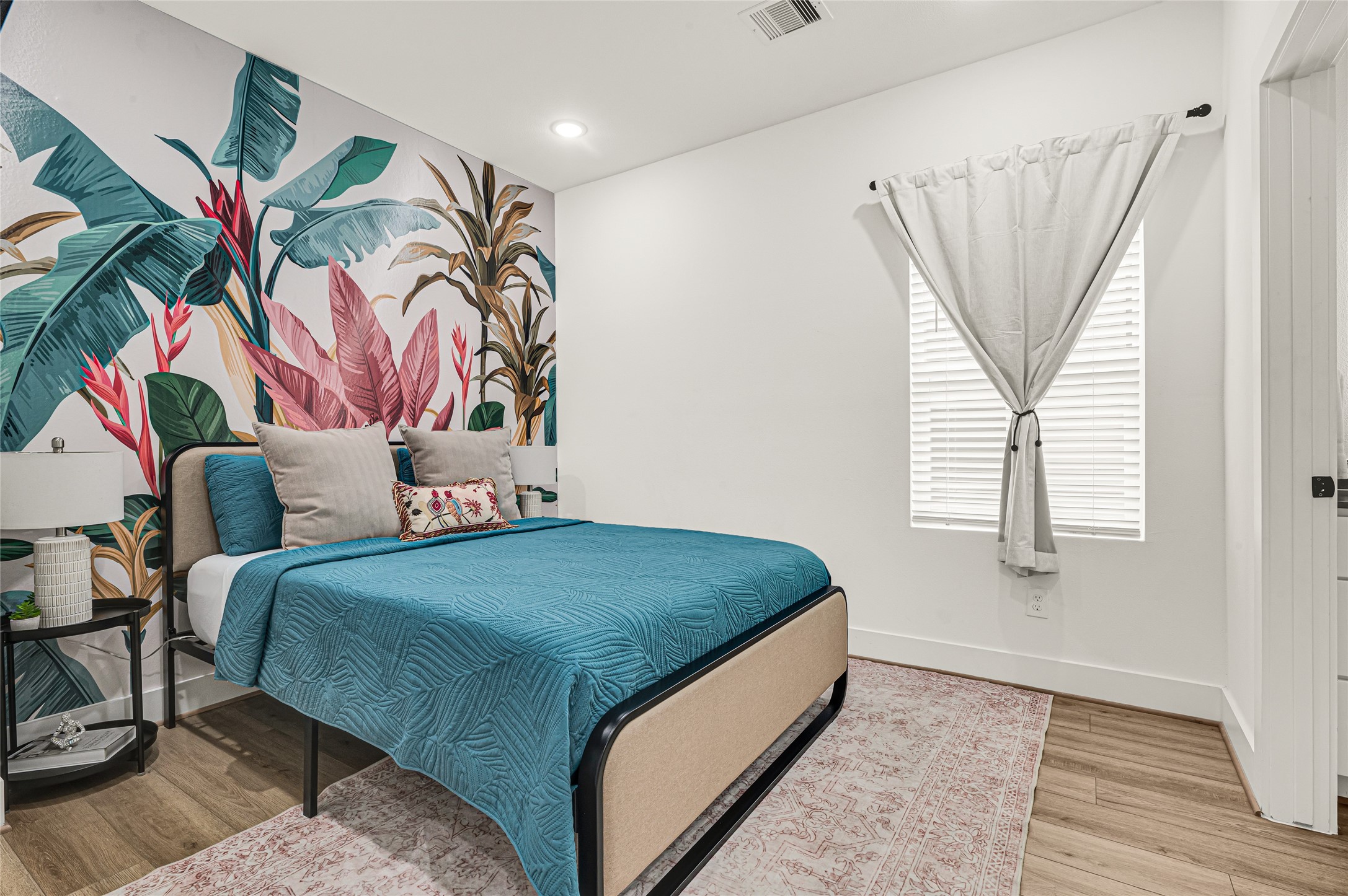 4201 Stassen Street Houston, TX 77051 - Photo 28 of 39 a bedroom with a bed and a window