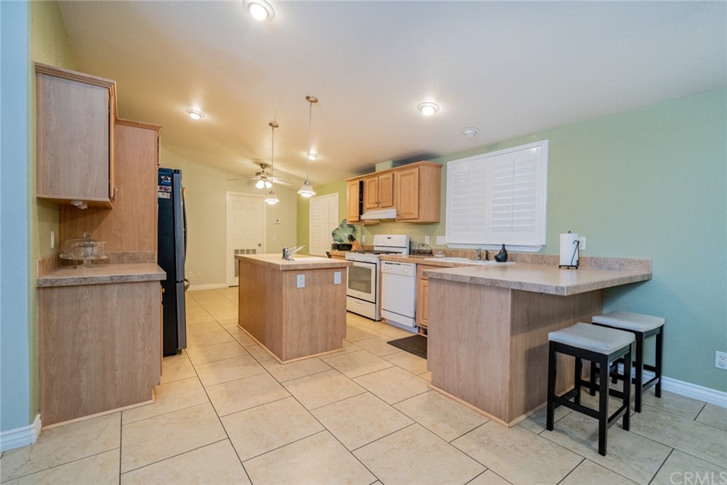 4361 Mission Boulevard, Unit 28 Montclair, CA 91763 - Photo 11 of 41