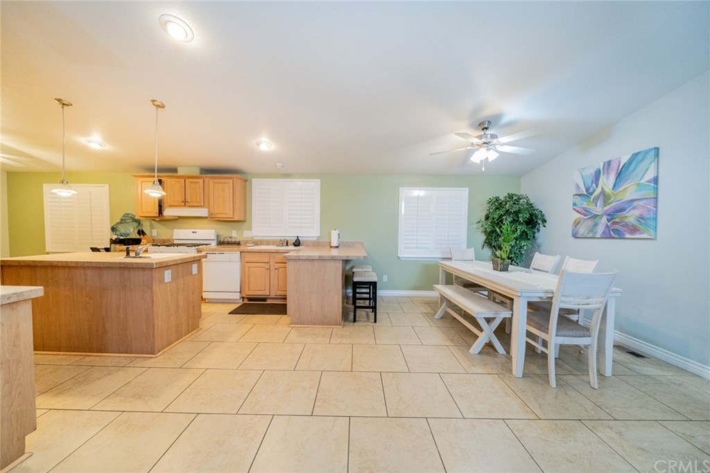 4361 Mission Boulevard, Unit 28 Montclair, CA 91763 - Photo 12 of 41