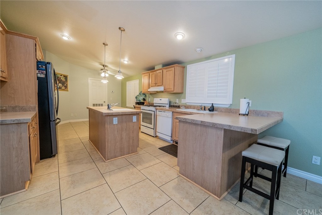 4361 Mission Boulevard, Unit 28 Montclair, CA 91763 - Photo 19 of 41