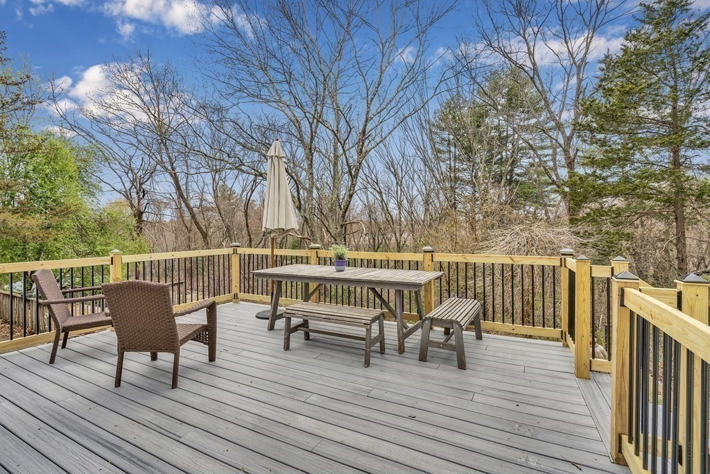 93 Woodland Road Ashland, MA 01721 - Photo 8 of 40 Gallery Image 8