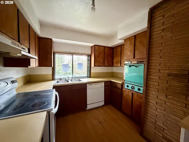 $165,300 | 188 Robin Street, Roseburg, OR 97470