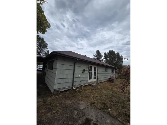 $165,300 | 188 Robin Street, Roseburg, OR 97470