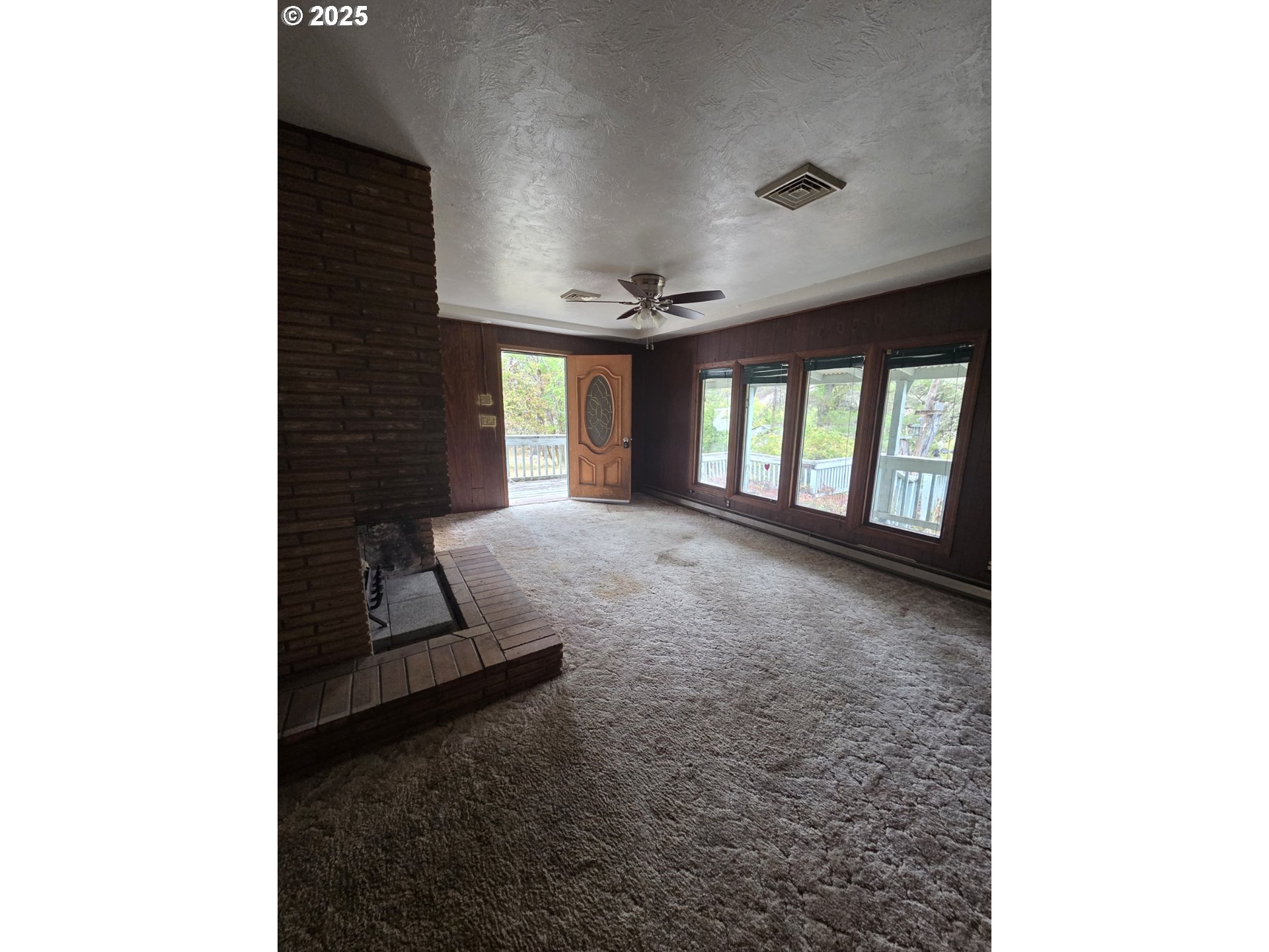 188 Robin Street Roseburg, OR 97470 - Photo 8 of 18