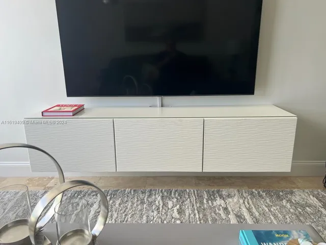 a view of a terrace with sky view