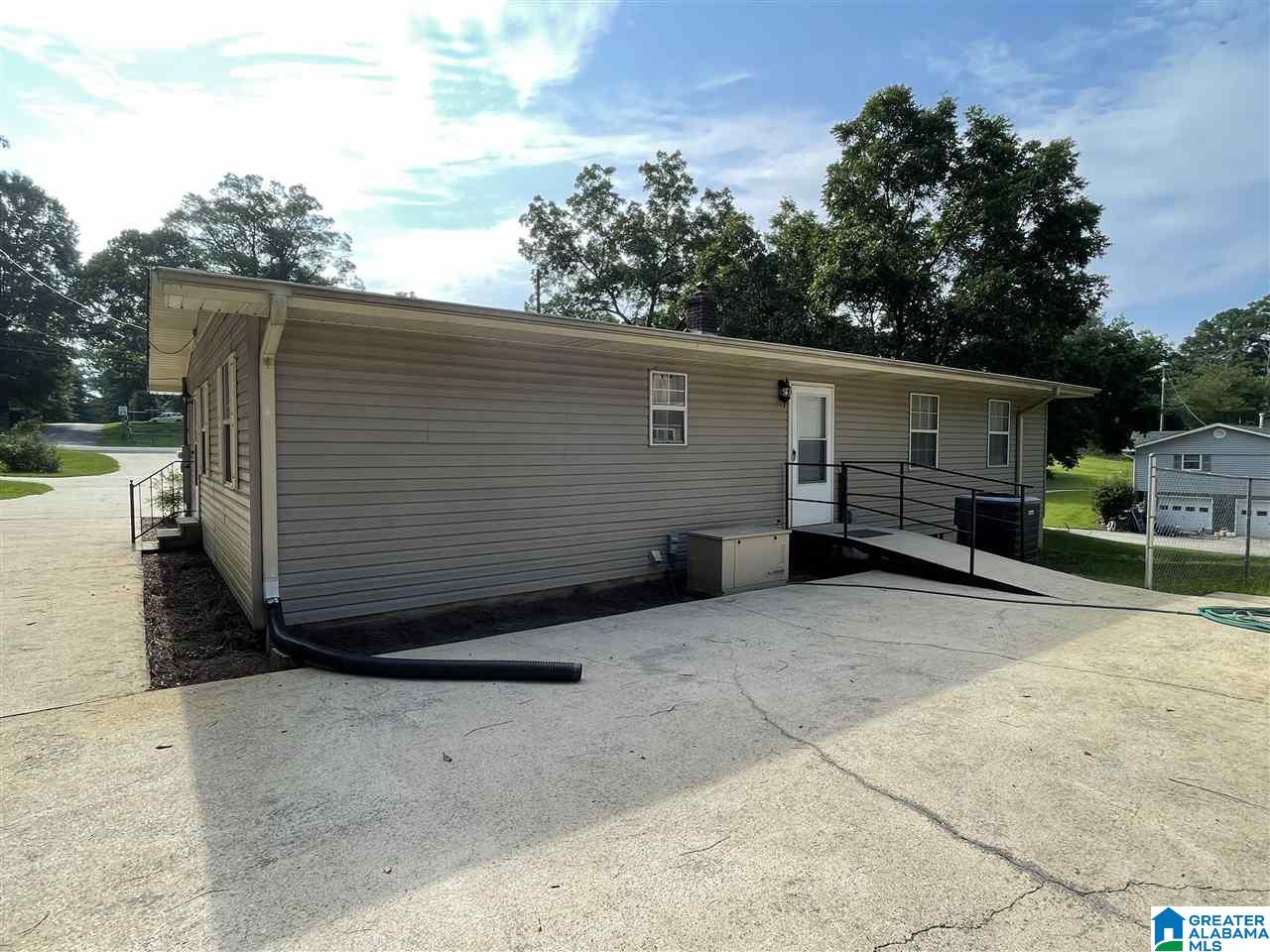 5133 Forestwood Road Adamsville, AL 35005 - Photo 17 of 27