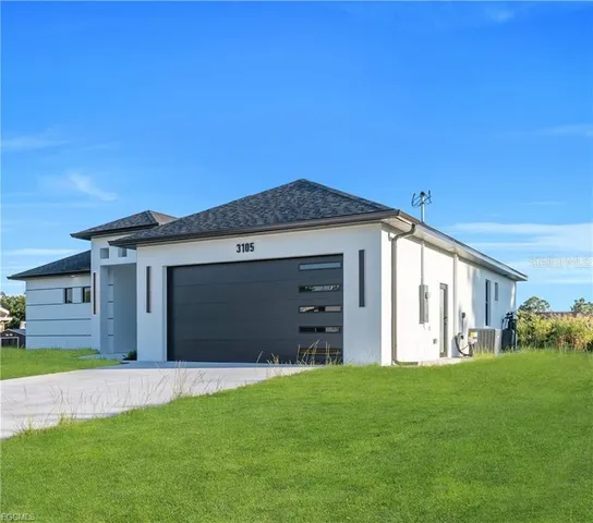 $350,000 | 3105 28th Street Southwest, Lehigh Acres, FL 33976