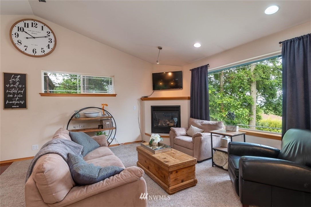 2101 Samish Way Bellingham, WA 98229 - Photo 8 of 39 Gallery Image 8