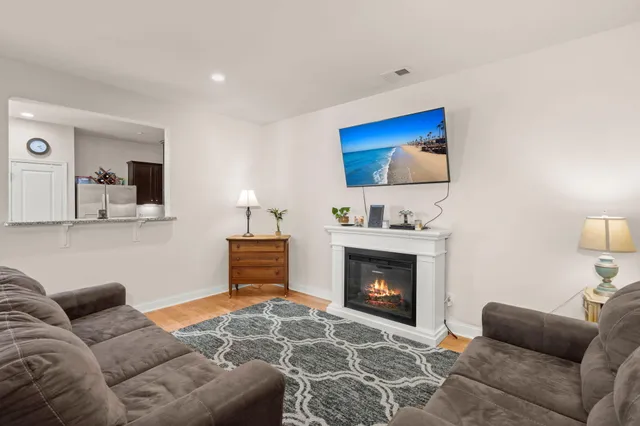 $425,000 | 1067 Bennington Drive, Charleston, SC 29492