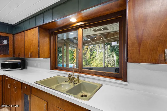 $599,999 | 912 Highway 277, Chipley, FL 32428